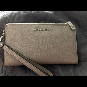 Michael Kors phone wristlet